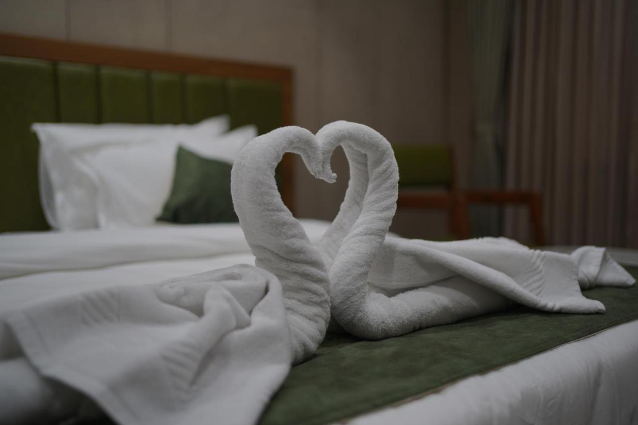 Hotel Stature Inn Kevadia ภายนอก รูปภาพ